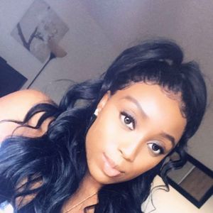 Meet your Posher, Shaneal